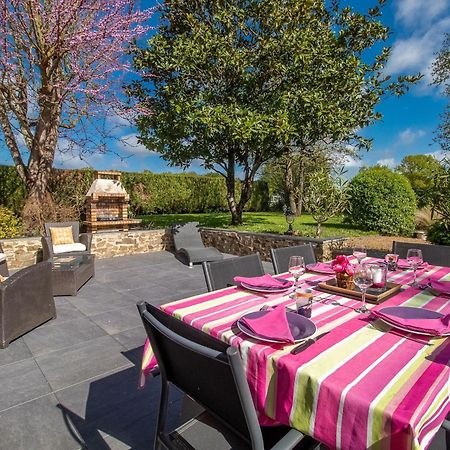 Gite Charmant Avec Jardin, Proche Activites Nautiques - Fr-1-622-75 Morannes sur Sarthe-Daumeray Extérieur photo
