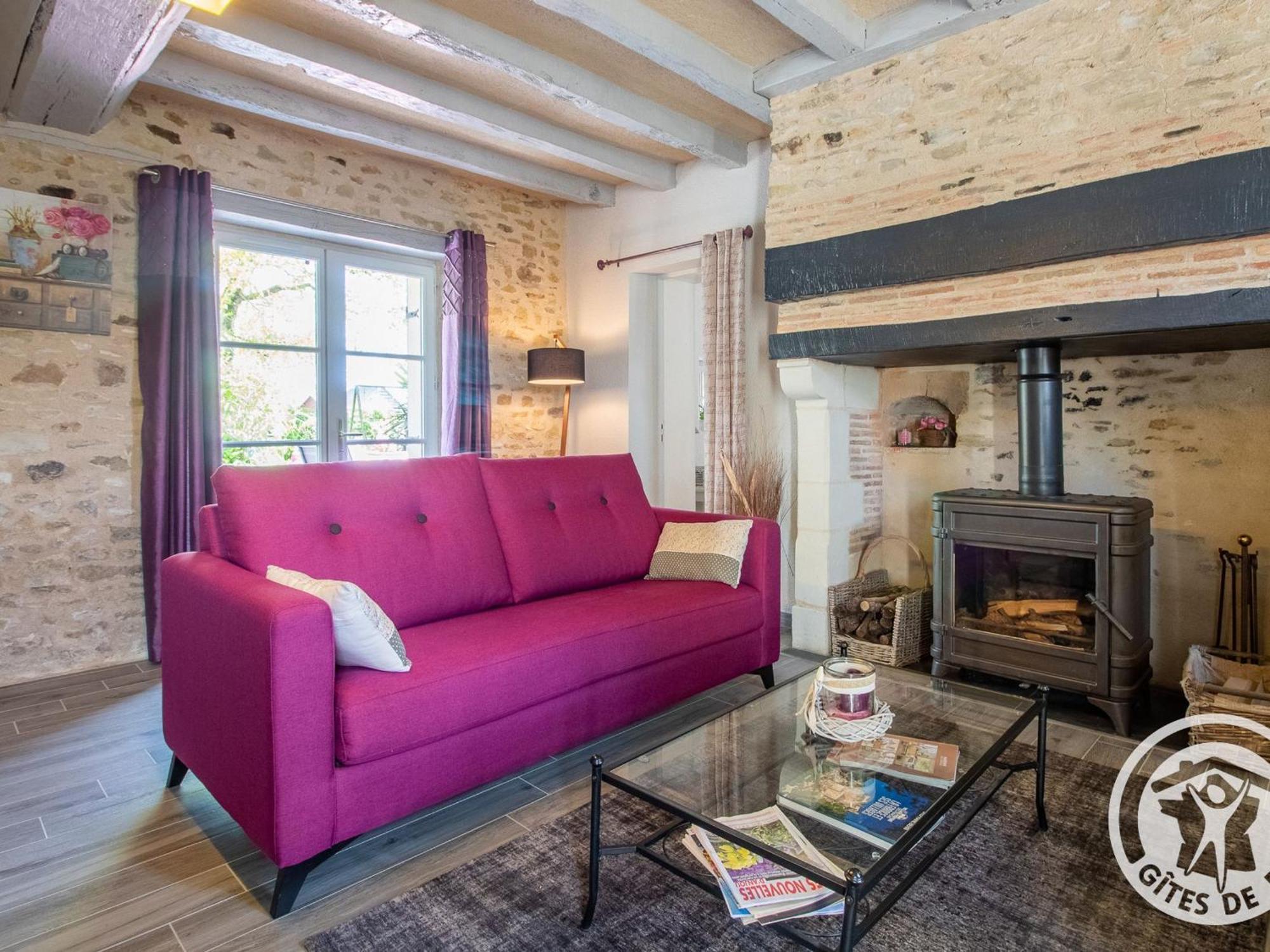 Gite Charmant Avec Jardin, Proche Activites Nautiques - Fr-1-622-75 Morannes sur Sarthe-Daumeray Extérieur photo