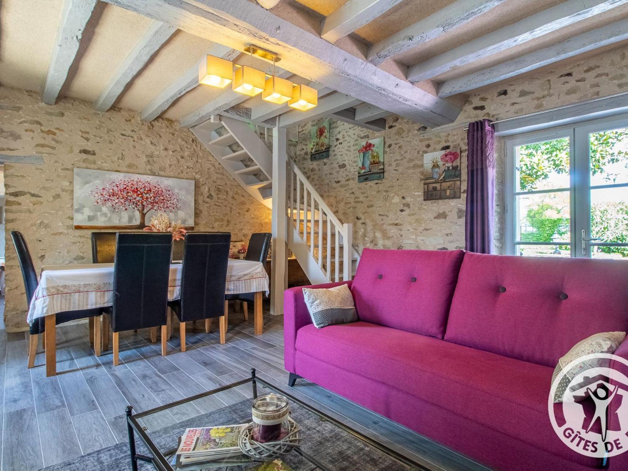 Gite Charmant Avec Jardin, Proche Activites Nautiques - Fr-1-622-75 Morannes sur Sarthe-Daumeray Extérieur photo